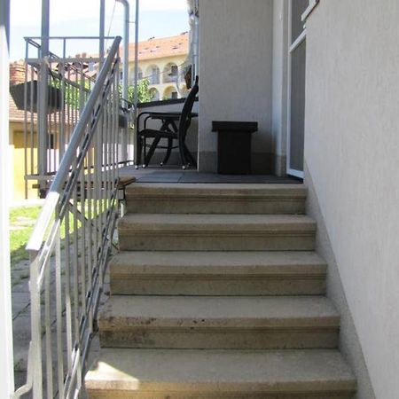 Mm Apartman Szeged Buitenkant foto