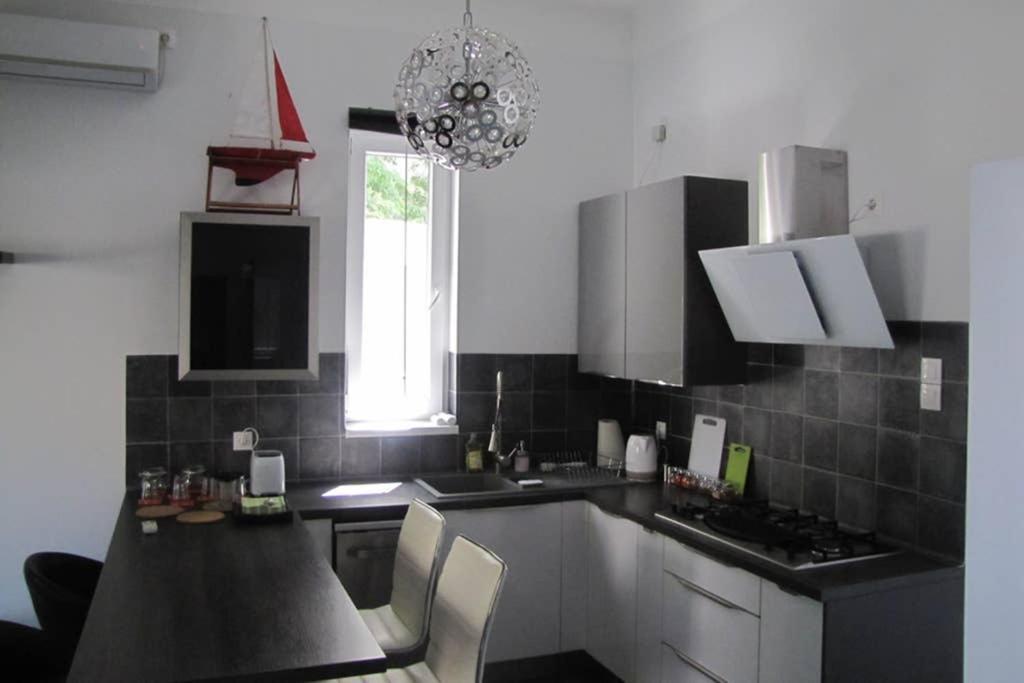 Mm Apartman Szeged Buitenkant foto